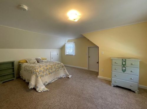 397 Main St, Ashby MA  01431-2306 exterior