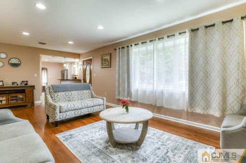 444 Highland Ave, South Plainfield NJ  07080-2006 exterior