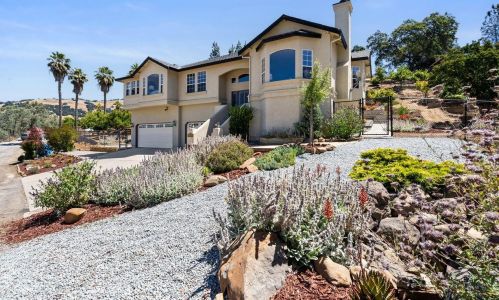 3757 Ridgeview Ct, Morgan Hill, CA 95037-6820