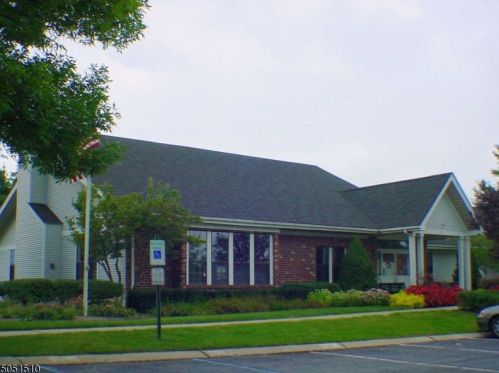 204 Wycoff Way, East Brunswick NJ  08816-5644 exterior
