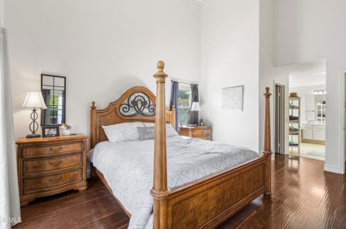 815 Vista Grande Dr, Santa Paula CA  93060-1335 exterior