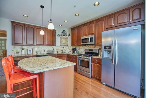 15120 Lilywood Ln, Haymarket VA  20169-6248 exterior