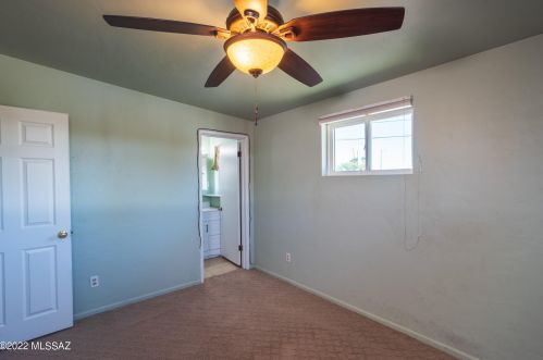 1032 Colgate Dr, Tucson AZ 85710-8723 exterior