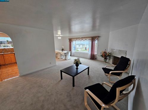 295 Alta Vista Way, Daly City CA  94014-1405 exterior