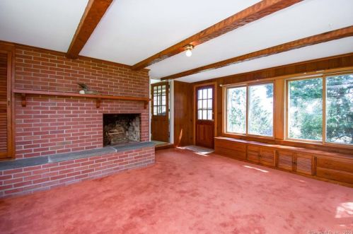 58 Notch Rd, Manchester CT  06043-7421 exterior