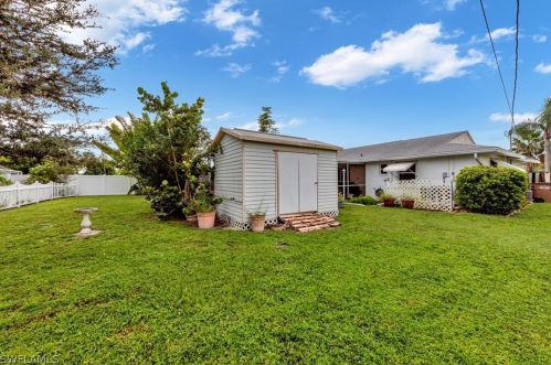 1317 27th St, Cape Coral, FL 33904-5740