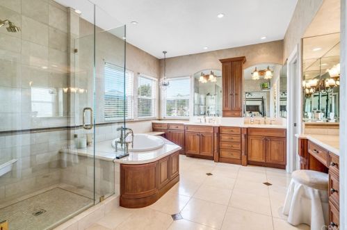 5 Segada, Trabuco Canyon CA  92688-2733 exterior
