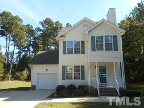 30 Vauxhall Ct, Youngsville, NC 27596-7157
