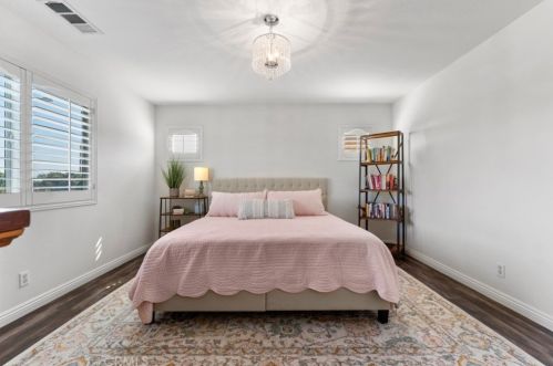 205 Sparkleberry Ave, Orange CA  92865-5012 exterior