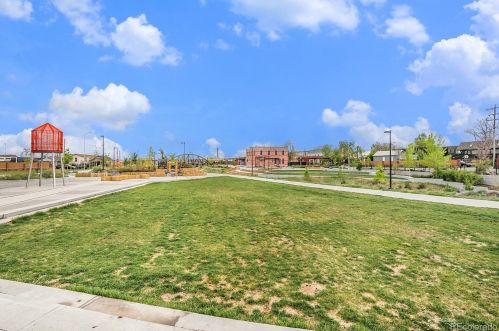 3517 Franklin St, Denver CO 80205-3324 exterior