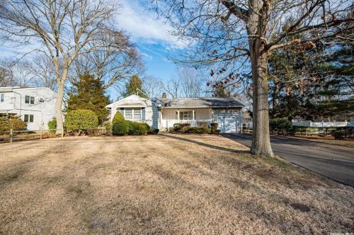 53 Mcgaw Ave, Lake Grove, NY 11755-2022