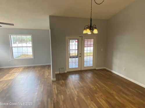 1870 Tropic St, Titusville FL  32796-3844 exterior