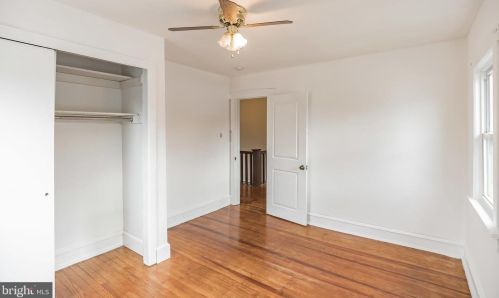 15 Lehigh Ave, Gloucester NJ  08030-1304 exterior