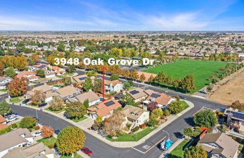 3948 Oak Grove Dr, Oakley, CA 94561-4204
