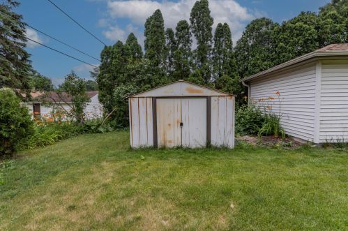 2508 91, Milwaukee WI 53225-3404 exterior