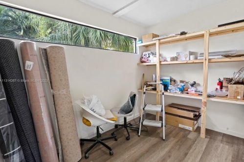 48 7 St, Dania Beach FL  33004-2306 exterior