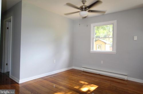 1 Old Barn Rd, Richmond National Battlefiel VA  22835-9008 exterior