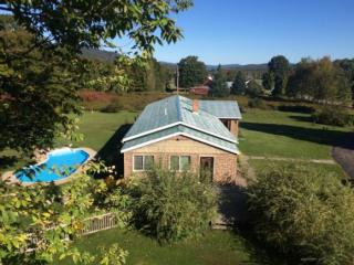 611 Pleasant Valley Rd, Underhill Flats, VT 05489-9771