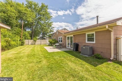 14 Normandy Ln, Willingboro NJ  08046-1308 exterior