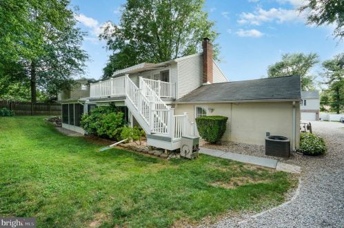 7 Brandywine Dr, Shrewsbury PA  17361-1803 exterior
