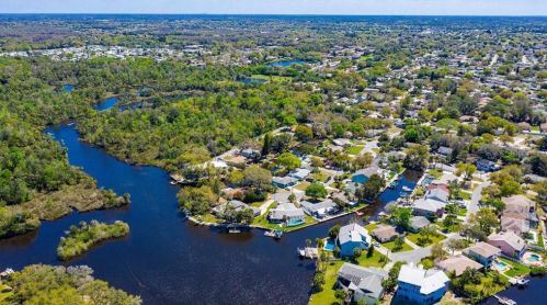 5444 Drinkard Dr, New Port Richey, FL 34653-4652