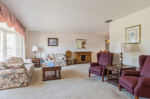 9880 Treasure Cay Ln, Bonita Springs, FL 34135-6809