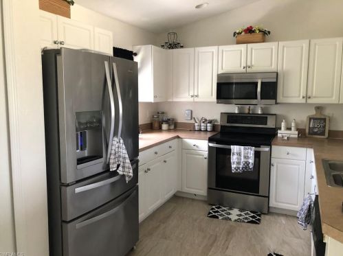 1209 Damen St, Lehigh Acres FL 33974-4792 exterior