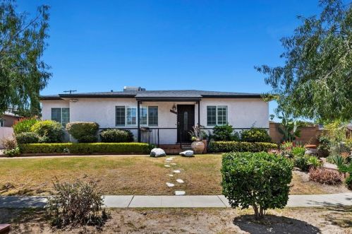 12832 Willard St, North Hollywood, CA 91605-1150