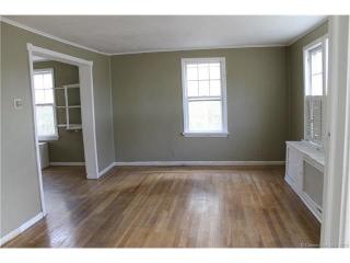 123 Oneco St, Norwich CT  06360-2936 exterior