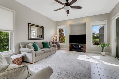 11268 Longshore Way, Naples FL 34119-8824 exterior