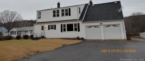 48 Spindle Hill Rd, Waterbury, CT 06716-1722