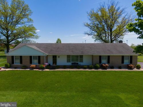 636 Halteman Rd, Souderton, PA 18964-2303
