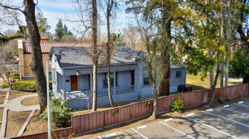 913 Court St, Woodland CA  95695-3520 exterior