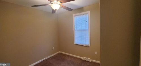 932 Dover Rd, West Deptford NJ  08093-1713 exterior
