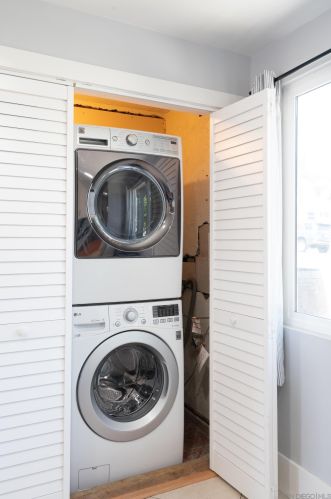 1558 Burton St, San Diego CA 92111-7044 exterior