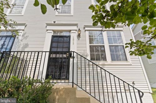 1813 Tobias Dr, Washington, DC 20020-2844