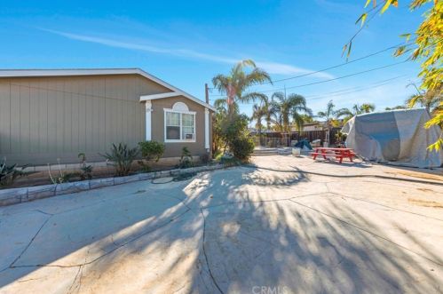 18495 Darin Dr, Perris CA  92570-9187 exterior