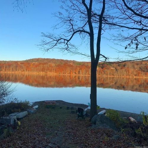 73 Lakeview Dr, Whaley Lake NY  12531-5532 exterior