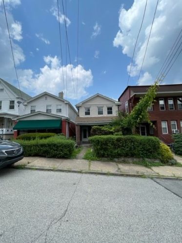 209 Onyx St, Pittsburgh, PA 15210-2325