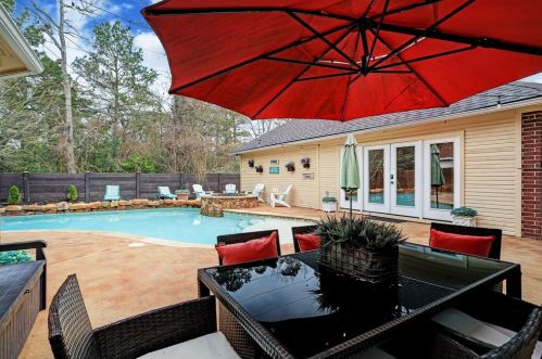 5607 Evergreen Vly Dr, Humble TX  77345-3067 exterior