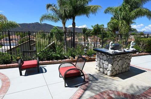 28289 Corte Ocaso, Temecula CA  92592-3081 exterior