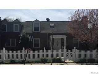 218 Delancey Ave, Mamaroneck, NY 10543-3411