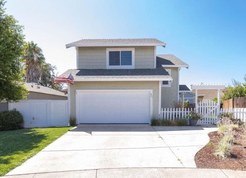 421 Almondtree Cir, Oakley, CA 94561-2459