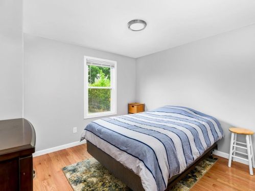 119 Regent Ave, Providence RI  02908-5430 exterior