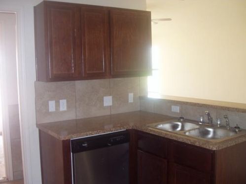 1034 Trail Driver Cv, Georgetown TX  78626-7896 exterior