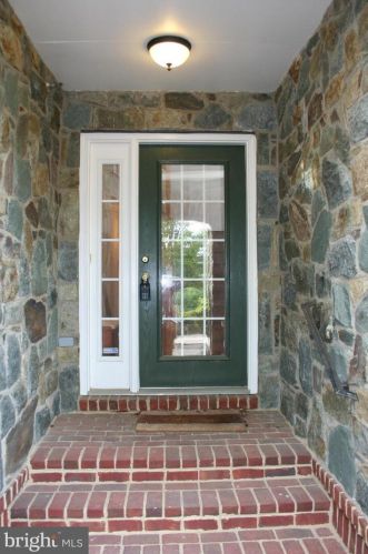2003 Idlewild Blvd, Fredericksburg VA  22401-2635 exterior