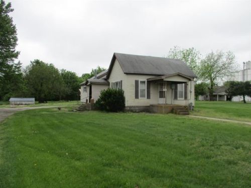 532 Country Rd, Melrose, KS 66725-1670