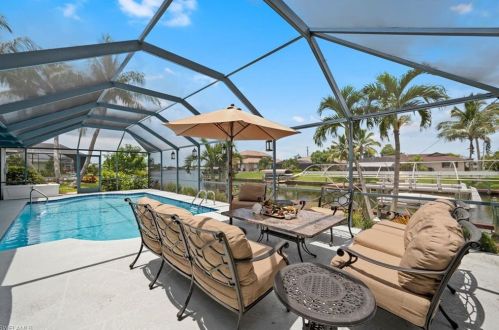 3234 2nd Ave, Cape Coral, FL 33904-4113