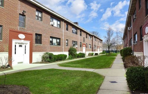 55 Tulip Ave, Floral Park, NY 11001-1961
