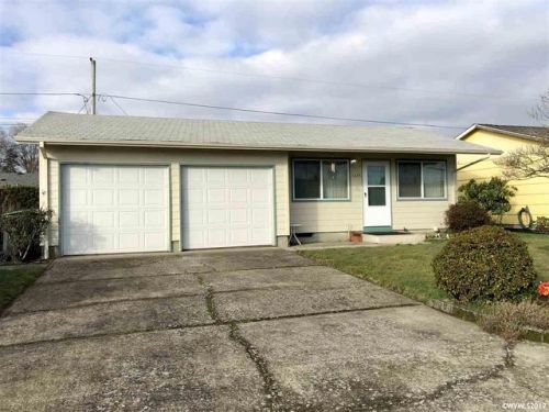 1225 Quinn Rd, Woodburn, OR 97071-2513